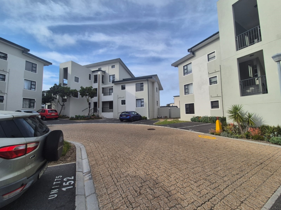 To Let 2 Bedroom Property for Rent in Burgundy Estate Western Cape